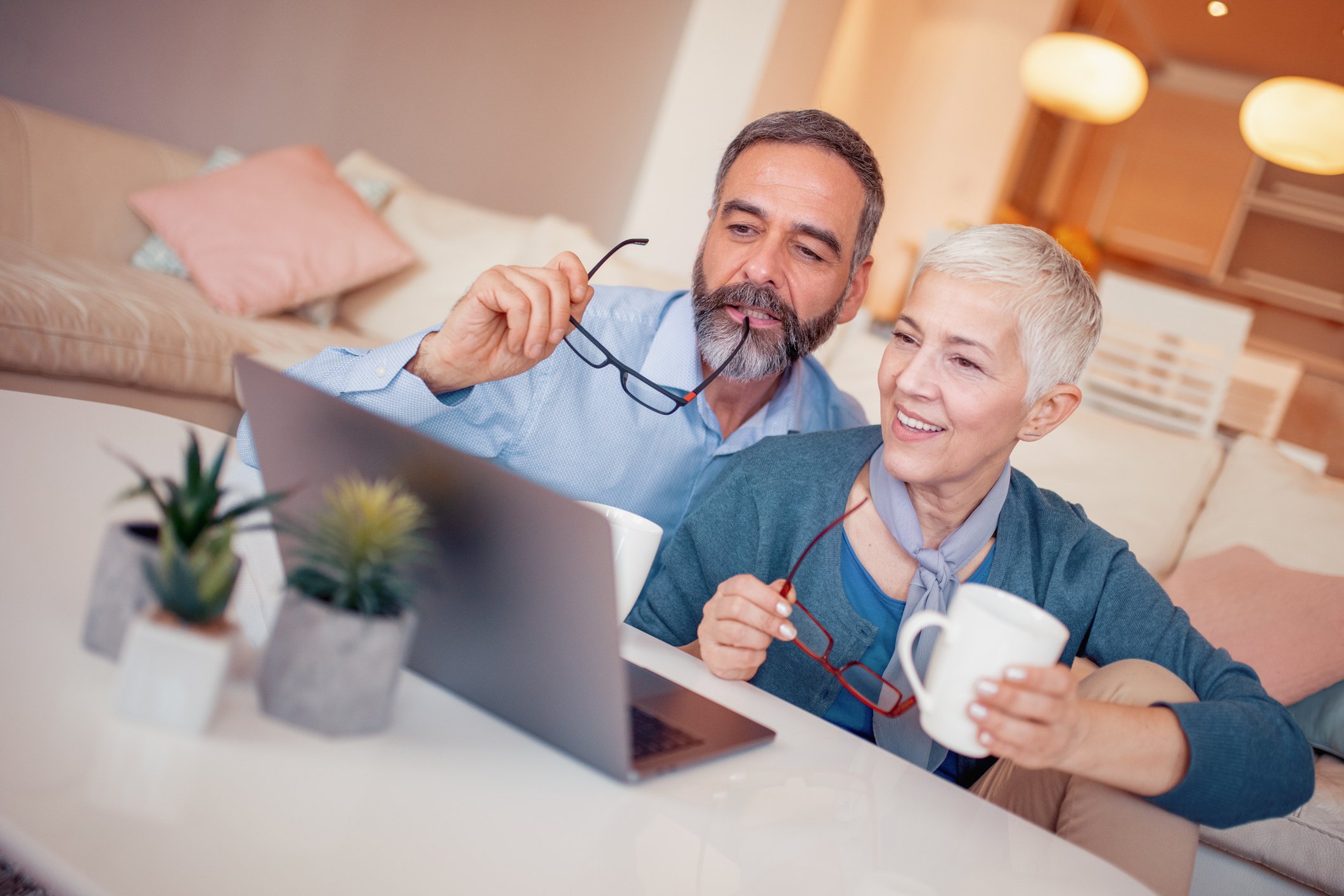 9 Things Financial Advisors Recommend to Start 2026